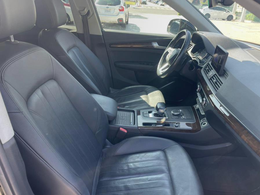 2020 Audi Q5 Premium 45 TFSI quattro, available for sale in Hawaiian Gardens, California | Luxe Motors. Hawaiian Gardens, California 2020 Audi Q5 Premium 45 TFSI quattro, available for sale in Hawaiian Gardens, California | Luxe Motors. Hawaiian Gardens, California
