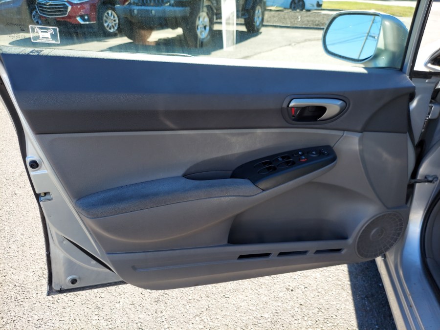 2008 Honda Civic Sdn 4dr Man LX, available for sale in East Windsor, Connecticut | United Auto Sales of E Windsor, Inc. East Windsor, Connecticut 2008 Honda Civic Sdn 4dr Man LX, available for sale in East Windsor, Connecticut | United Auto Sales of E Windsor, Inc. East Windsor, Connecticut