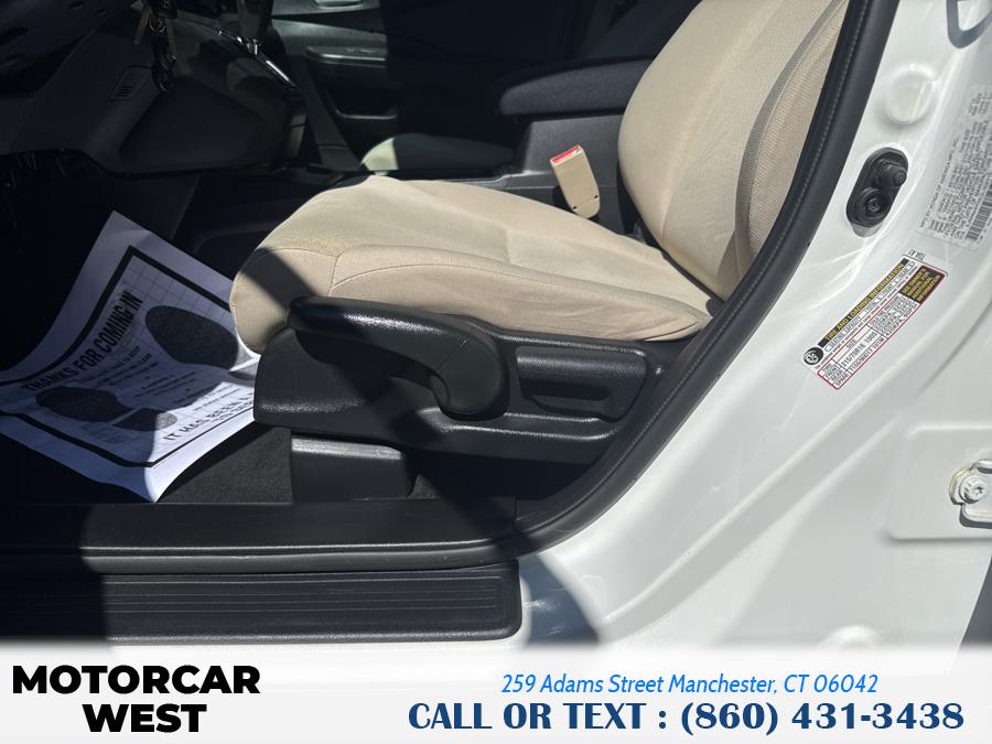 2016 Honda CR-V AWD 5dr LX, available for sale in Manchester, Connecticut | Motorcar West. Manchester, Connecticut 2016 Honda CR-V AWD 5dr LX, available for sale in Manchester, Connecticut | Motorcar West. Manchester, Connecticut