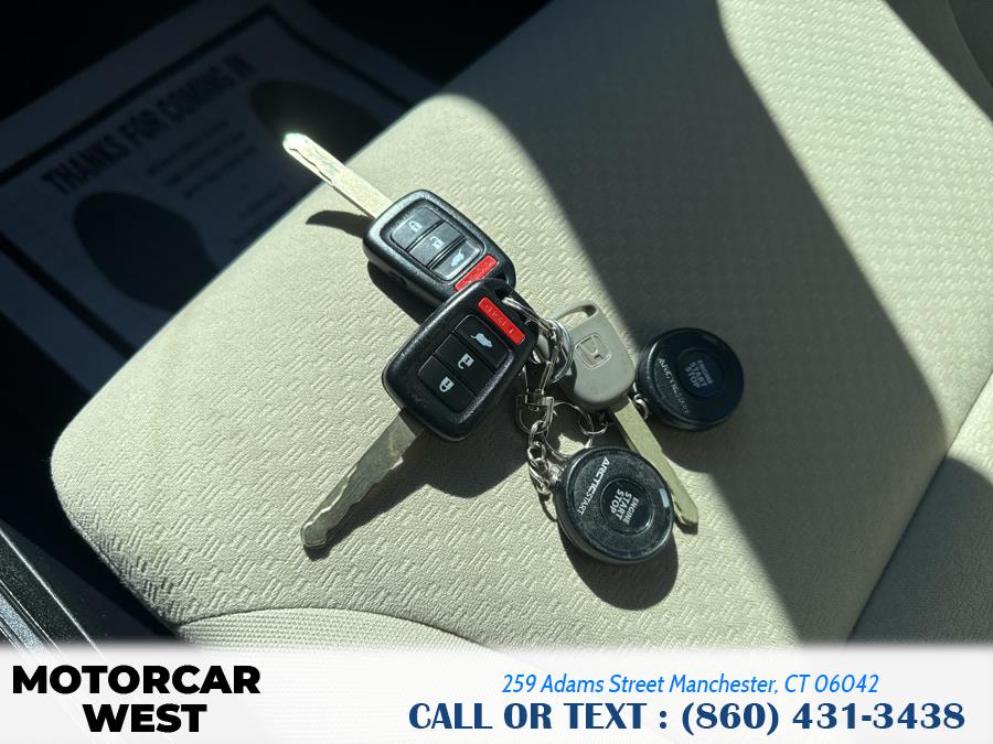 2016 Honda CR-V AWD 5dr LX, available for sale in Manchester, Connecticut | Motorcar West. Manchester, Connecticut 2016 Honda CR-V AWD 5dr LX, available for sale in Manchester, Connecticut | Motorcar West. Manchester, Connecticut