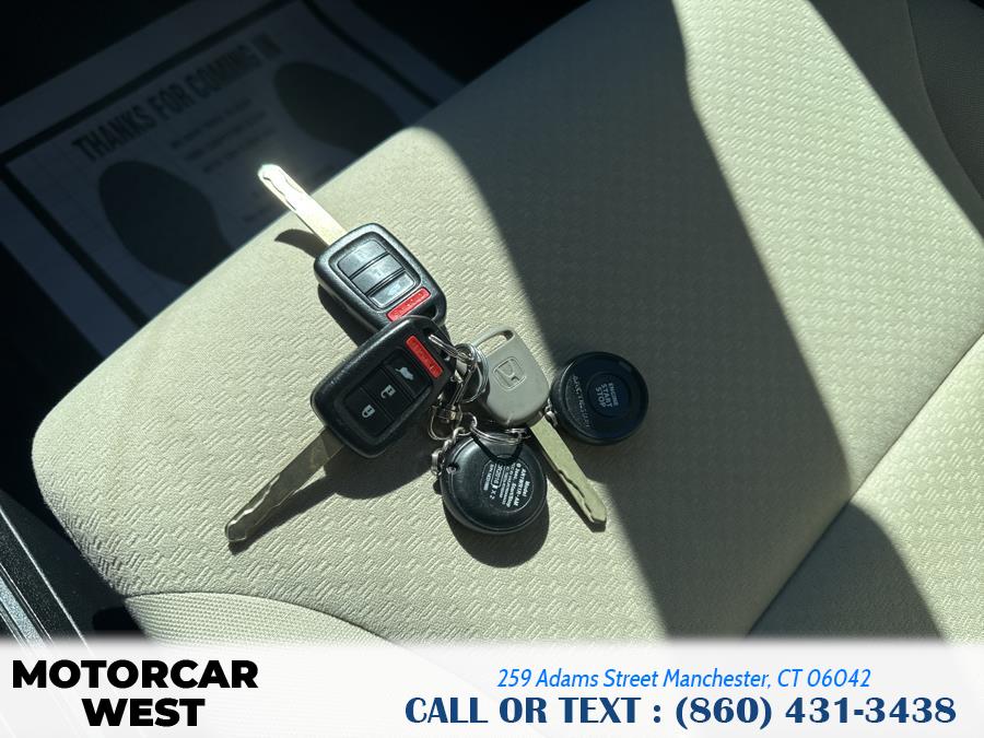 2016 Honda CR-V AWD 5dr LX, available for sale in Manchester, Connecticut | Motorcar West. Manchester, Connecticut 2016 Honda CR-V AWD 5dr LX, available for sale in Manchester, Connecticut | Motorcar West. Manchester, Connecticut