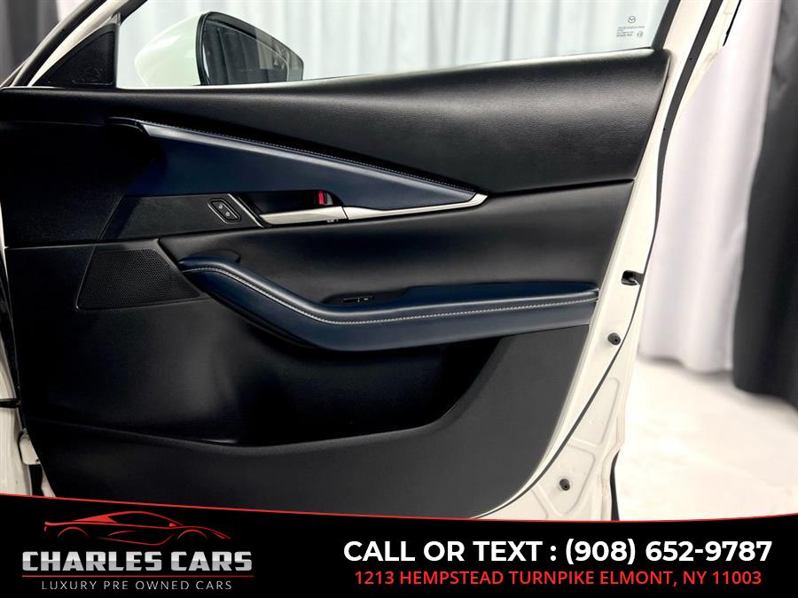 2021 Mazda Cx-30 Select, available for sale in Elmont, New York | Charles Cars. Elmont, New York 2021 Mazda Cx-30 Select, available for sale in Elmont, New York | Charles Cars. Elmont, New York