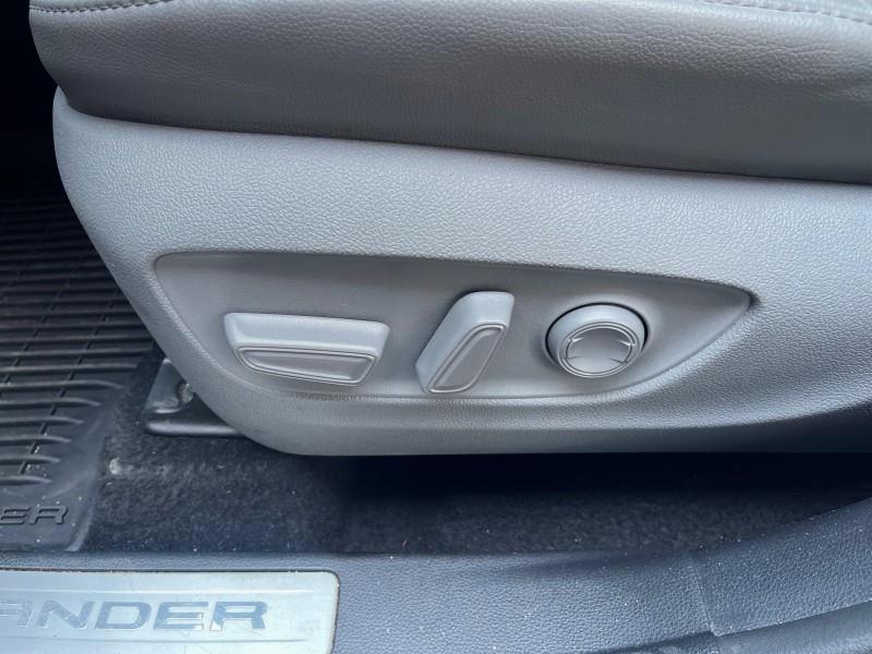 2021 Toyota Highlander Limited AWD, available for sale in Maple Shade, New Jersey | Car Revolution. Maple Shade, New Jersey 2021 Toyota Highlander Limited AWD, available for sale in Maple Shade, New Jersey | Car Revolution. Maple Shade, New Jersey