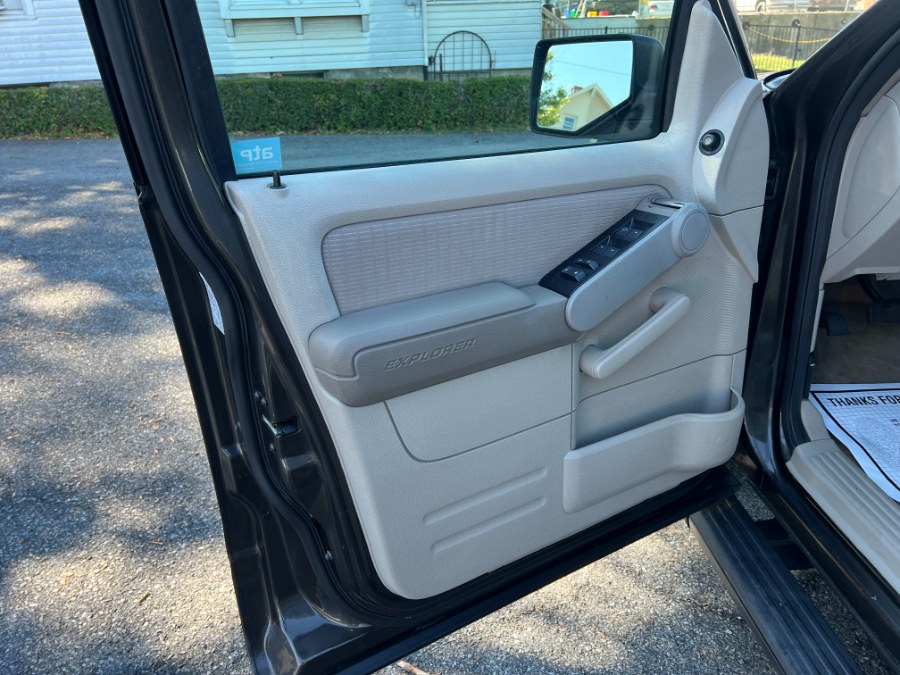 2006 Ford Explorer 4dr 114" WB 4.0L XLT 4WD, available for sale in Bethlehem, Pennsylvania | Best Auto Deals LLC. Bethlehem, Pennsylvania 2006 Ford Explorer 4dr 114" WB 4.0L XLT 4WD, available for sale in Bethlehem, Pennsylvania | Best Auto Deals LLC. Bethlehem, Pennsylvania