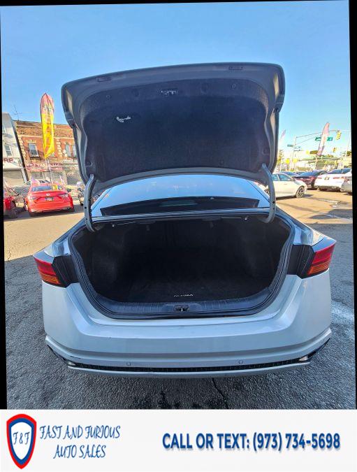 2022 Nissan Altima 2.5 SV Sedan 4D, available for sale in Newark, New Jersey | Fast and Furious Auto Sales. Newark, New Jersey 2022 Nissan Altima 2.5 SV Sedan 4D, available for sale in Newark, New Jersey | Fast and Furious Auto Sales. Newark, New Jersey