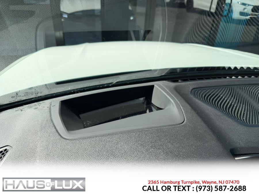 2022 BMW 3 Series M340i xDrive Sedan North America, available for sale in Wayne, New Jersey | Haus of Lux. Wayne, New Jersey 2022 BMW 3 Series M340i xDrive Sedan North America, available for sale in Wayne, New Jersey | Haus of Lux. Wayne, New Jersey
