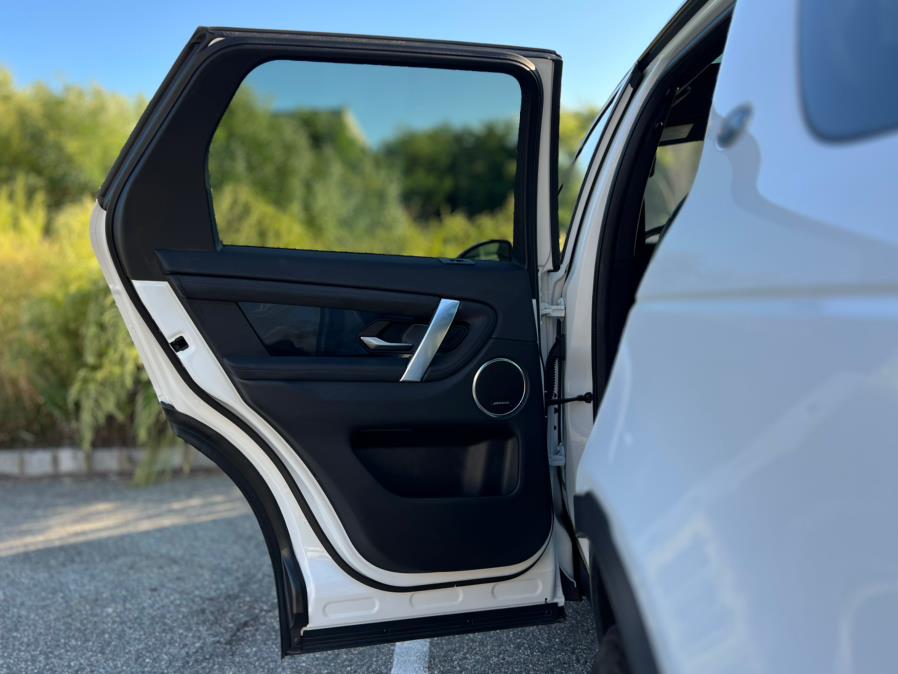 2020 Land Rover Discovery Sport SE 4WD, available for sale in Paterson, New Jersey | Speedway Motors LLC. Paterson, New Jersey 2020 Land Rover Discovery Sport SE 4WD, available for sale in Paterson, New Jersey | Speedway Motors LLC. Paterson, New Jersey