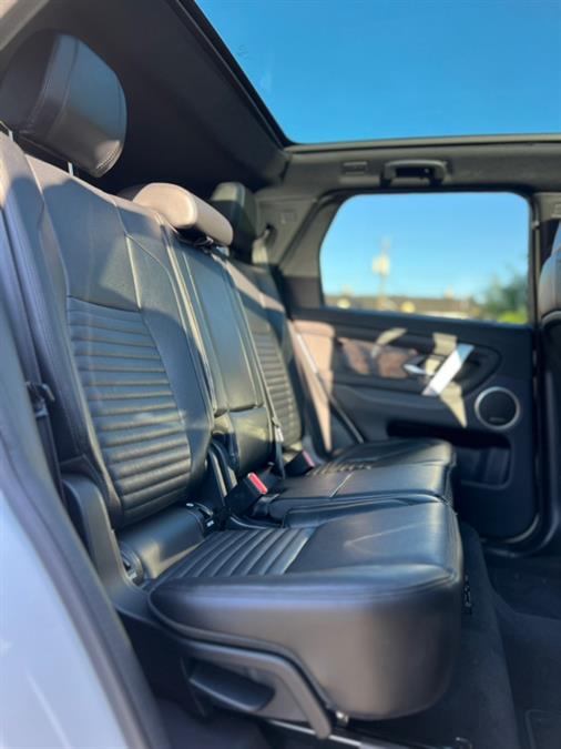 2020 Land Rover Discovery Sport SE 4WD, available for sale in Paterson, New Jersey | Speedway Motors LLC. Paterson, New Jersey 2020 Land Rover Discovery Sport SE 4WD, available for sale in Paterson, New Jersey | Speedway Motors LLC. Paterson, New Jersey