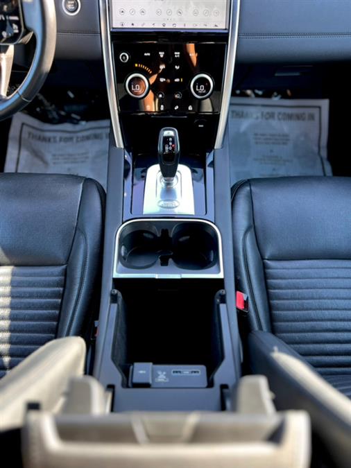 2020 Land Rover Discovery Sport SE 4WD, available for sale in Paterson, New Jersey | Speedway Motors LLC. Paterson, New Jersey 2020 Land Rover Discovery Sport SE 4WD, available for sale in Paterson, New Jersey | Speedway Motors LLC. Paterson, New Jersey