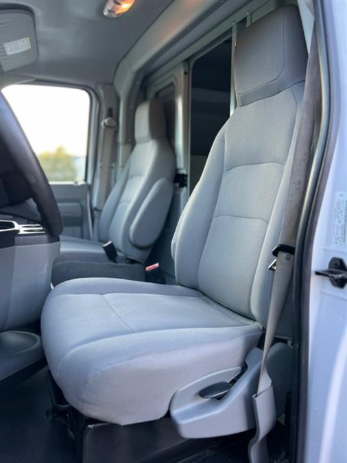 2023 Ford E-Series Cutaway E-350 DRW 138" WB, available for sale in Paterson, New Jersey | Speedway Motors LLC. Paterson, New Jersey 2023 Ford E-Series Cutaway E-350 DRW 138" WB, available for sale in Paterson, New Jersey | Speedway Motors LLC. Paterson, New Jersey