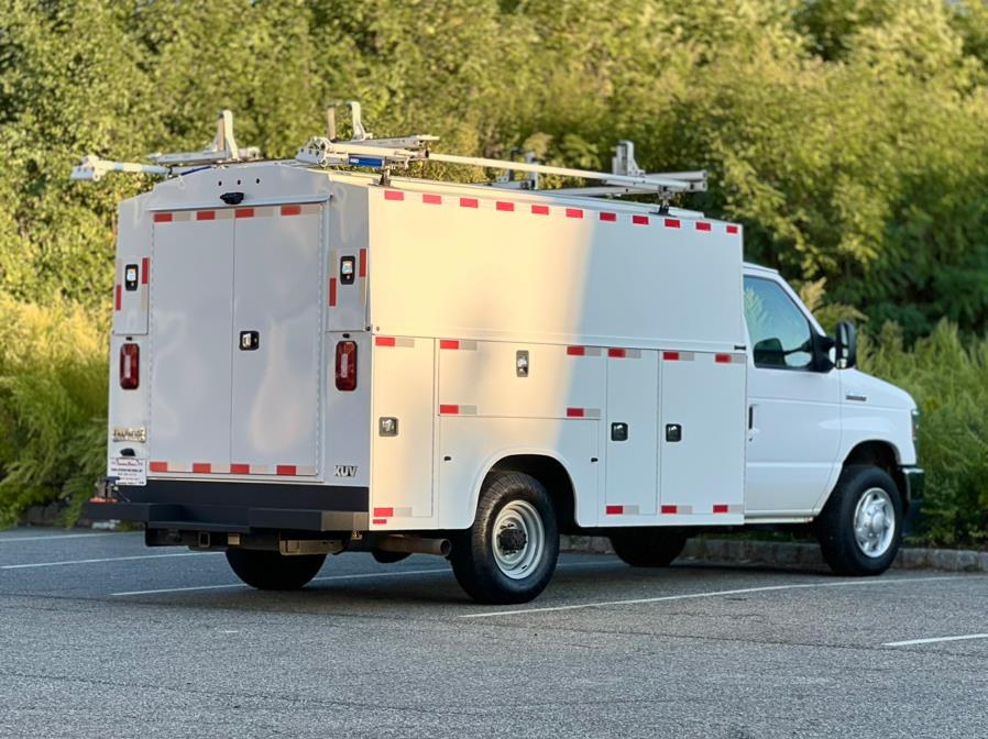 2023 Ford E-Series Cutaway E-350 DRW 138" WB, available for sale in Paterson, New Jersey | Speedway Motors LLC. Paterson, New Jersey 2023 Ford E-Series Cutaway E-350 DRW 138" WB, available for sale in Paterson, New Jersey | Speedway Motors LLC. Paterson, New Jersey