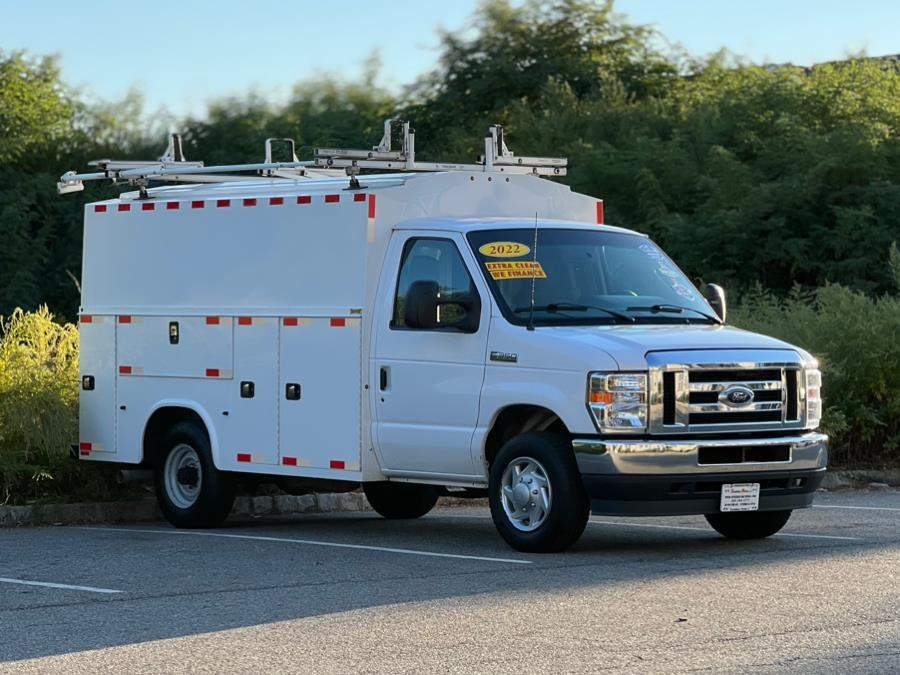 2023 Ford E-Series Cutaway E-350 DRW 138" WB, available for sale in Paterson, New Jersey | Speedway Motors LLC. Paterson, New Jersey 2023 Ford E-Series Cutaway E-350 DRW 138" WB, available for sale in Paterson, New Jersey | Speedway Motors LLC. Paterson, New Jersey