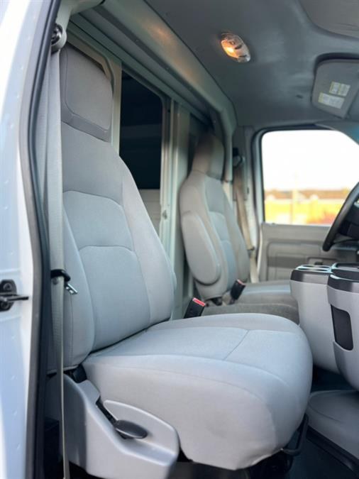 2023 Ford E-Series Cutaway E-350 DRW 138" WB, available for sale in Paterson, New Jersey | Speedway Motors LLC. Paterson, New Jersey 2023 Ford E-Series Cutaway E-350 DRW 138" WB, available for sale in Paterson, New Jersey | Speedway Motors LLC. Paterson, New Jersey