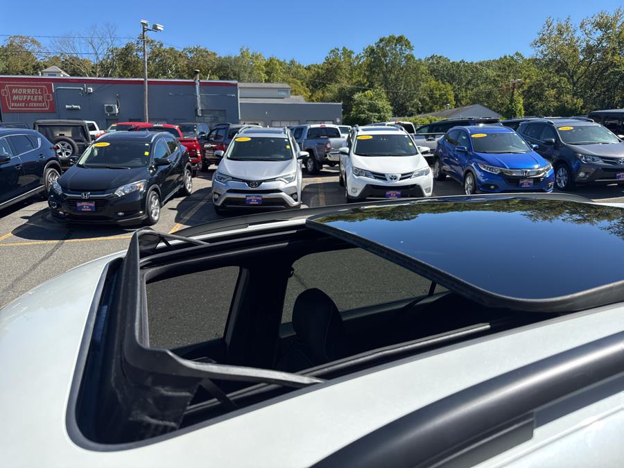 2022 Volkswagen Tiguan 2.0T SE R-Line Black 4MOTION, available for sale in Waterbury, Connecticut | National Auto Brokers, Inc.. Waterbury, Connecticut 2022 Volkswagen Tiguan 2.0T SE R-Line Black 4MOTION, available for sale in Waterbury, Connecticut | National Auto Brokers, Inc.. Waterbury, Connecticut