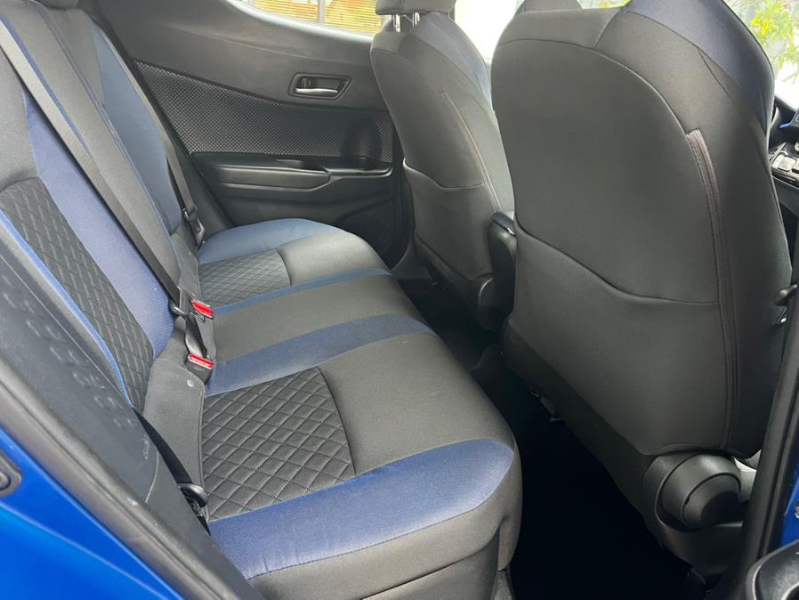 2020 Toyota C-HR XLE FWD (Natl), available for sale in Hialeah, Florida | The Palm Motors LLC. Hialeah, Florida 2020 Toyota C-HR XLE FWD (Natl), available for sale in Hialeah, Florida | The Palm Motors LLC. Hialeah, Florida