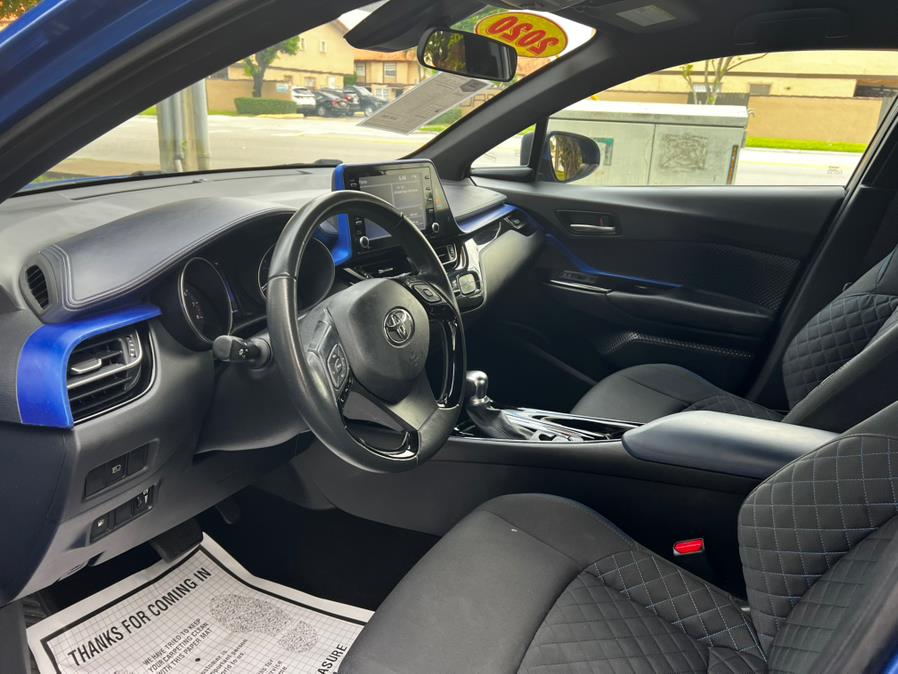2020 Toyota C-HR XLE FWD (Natl), available for sale in Hialeah, Florida | The Palm Motors LLC. Hialeah, Florida 2020 Toyota C-HR XLE FWD (Natl), available for sale in Hialeah, Florida | The Palm Motors LLC. Hialeah, Florida