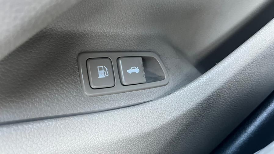 2012 Kia Optima 4dr Sdn 2.4L Auto LX, available for sale in Springfield, Massachusetts | Jordan Auto Sales Inc. Springfield, Massachusetts 2012 Kia Optima 4dr Sdn 2.4L Auto LX, available for sale in Springfield, Massachusetts | Jordan Auto Sales Inc. Springfield, Massachusetts