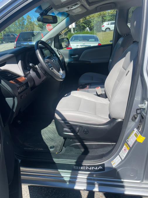 2017 Toyota Sienna XLE AWD 7-Passenger (Natl), available for sale in New Milford, Connecticut | New Milford Auto Sales. New Milford, Connecticut 2017 Toyota Sienna XLE AWD 7-Passenger (Natl), available for sale in New Milford, Connecticut | New Milford Auto Sales. New Milford, Connecticut