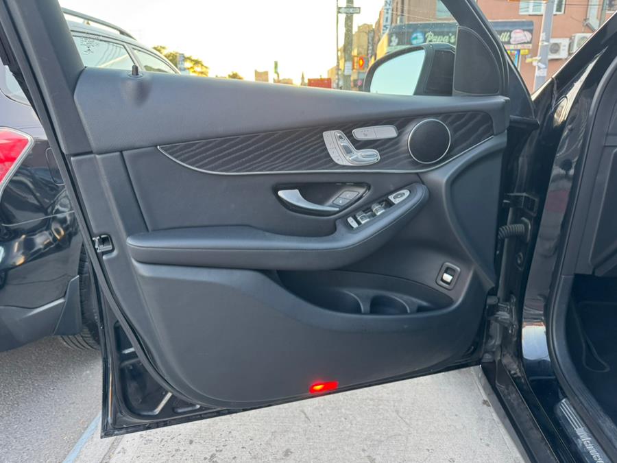 2018 Mercedes-Benz GLC GLC 300 4MATIC SUV, available for sale in Jamaica, New York | Sunrise Autoland. Jamaica, New York 2018 Mercedes-Benz GLC GLC 300 4MATIC SUV, available for sale in Jamaica, New York | Sunrise Autoland. Jamaica, New York