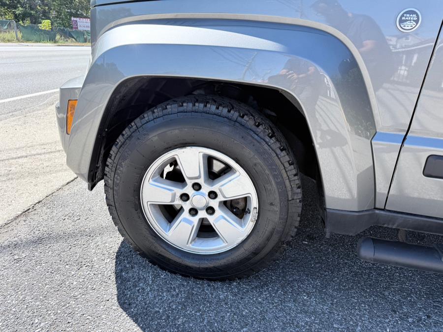 2012 Jeep Liberty 4WD 4dr Sport, available for sale in Huntington Station, New York | Huntington Auto Mall. Huntington Station, New York 2012 Jeep Liberty 4WD 4dr Sport, available for sale in Huntington Station, New York | Huntington Auto Mall. Huntington Station, New York