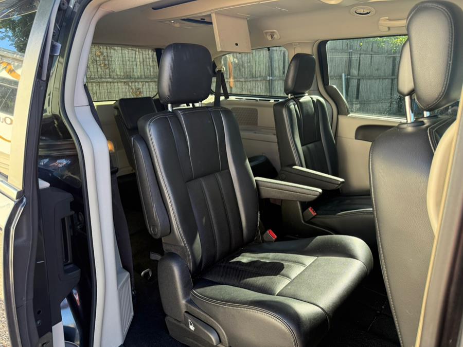 2013 Chrysler Town & Country 4dr Wgn Touring-L, available for sale in West Babylon, New York | Best Buy Auto Stop. West Babylon, New York 2013 Chrysler Town & Country 4dr Wgn Touring-L, available for sale in West Babylon, New York | Best Buy Auto Stop. West Babylon, New York