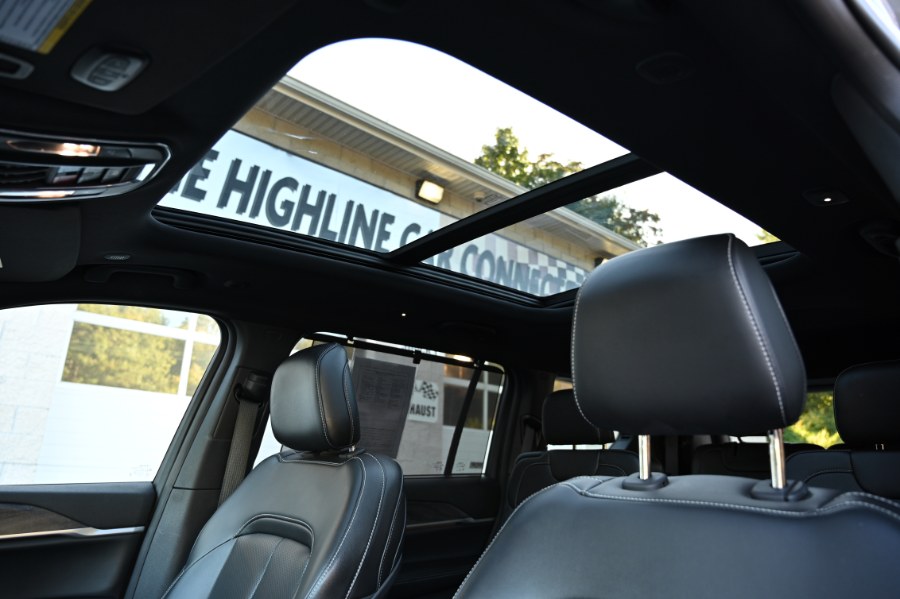 2024 Jeep Grand Cherokee Limited photo 3