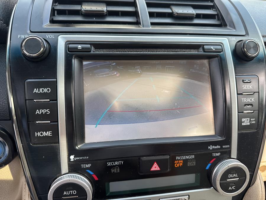 2014 Toyota Camry Hybrid 2014.5 4dr Sdn XLE (Natl), available for sale in Shelton, Connecticut | Center Motorsports LLC. Shelton, Connecticut 2014 Toyota Camry Hybrid 2014.5 4dr Sdn XLE (Natl), available for sale in Shelton, Connecticut | Center Motorsports LLC. Shelton, Connecticut