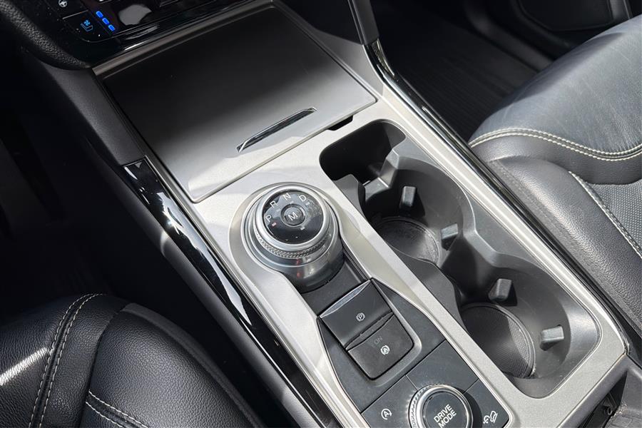 2023 Ford Explorer ST photo 37