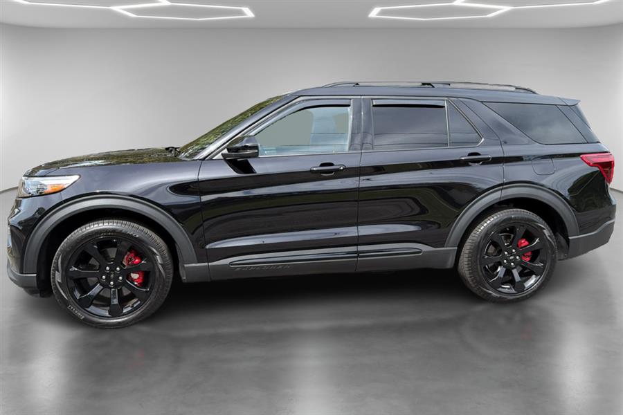 2023 Ford Explorer ST photo 6