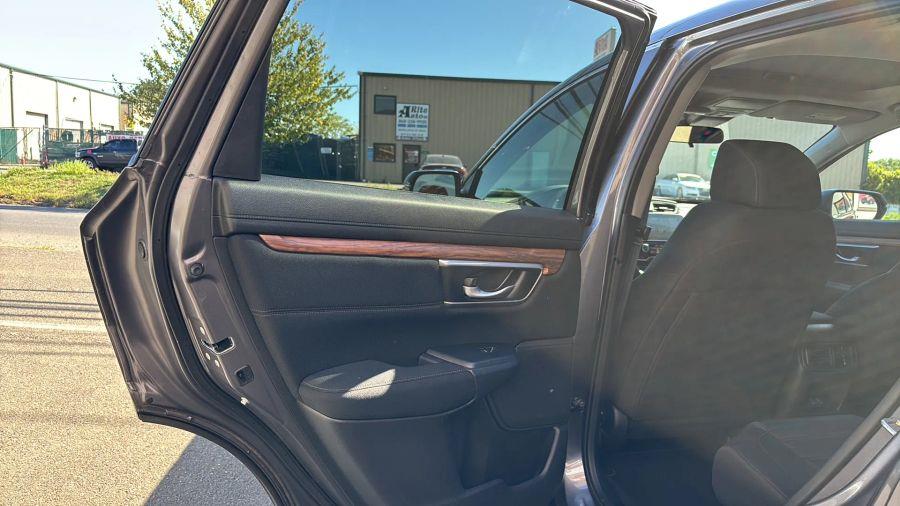 2019 Honda Cr-v EX Sport Utility 4D, available for sale in NEW BRITAIN, Connecticut | Prestige Auto Superstore. NEW BRITAIN, Connecticut 2019 Honda Cr-v EX Sport Utility 4D, available for sale in NEW BRITAIN, Connecticut | Prestige Auto Superstore. NEW BRITAIN, Connecticut