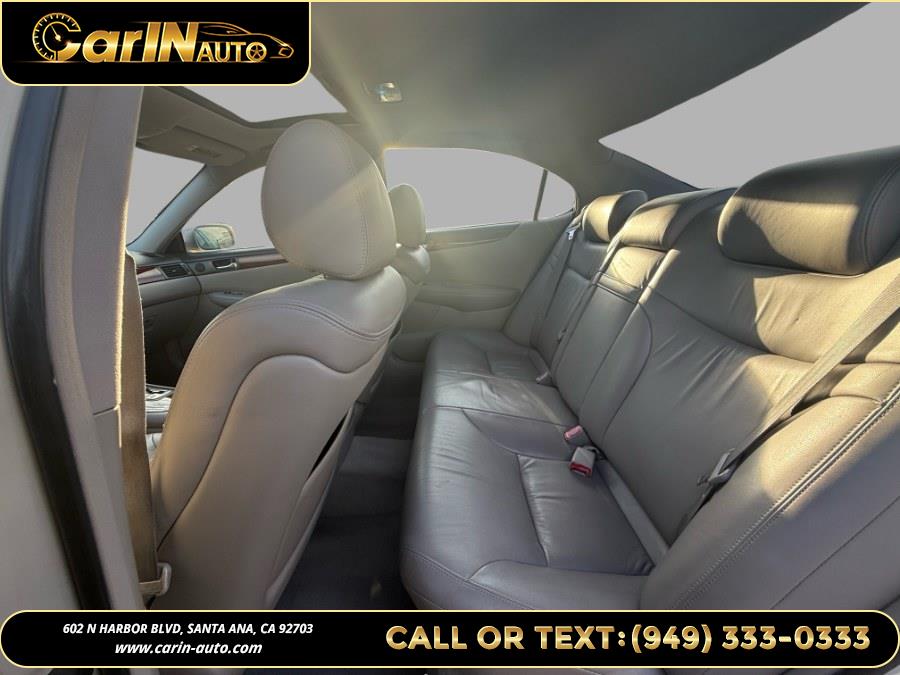 2002 Lexus ES 300 4dr Sdn, available for sale in Santa Ana, California | Carin Auto. Santa Ana, California 2002 Lexus ES 300 4dr Sdn, available for sale in Santa Ana, California | Carin Auto. Santa Ana, California