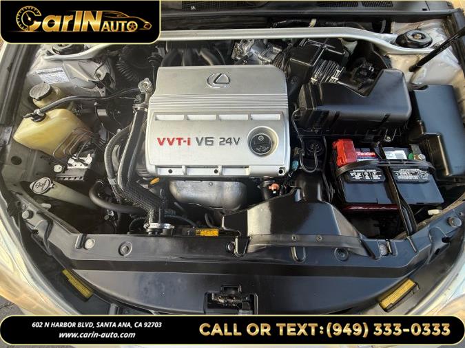 2002 Lexus ES 300 4dr Sdn, available for sale in Santa Ana, California | Carin Auto. Santa Ana, California 2002 Lexus ES 300 4dr Sdn, available for sale in Santa Ana, California | Carin Auto. Santa Ana, California