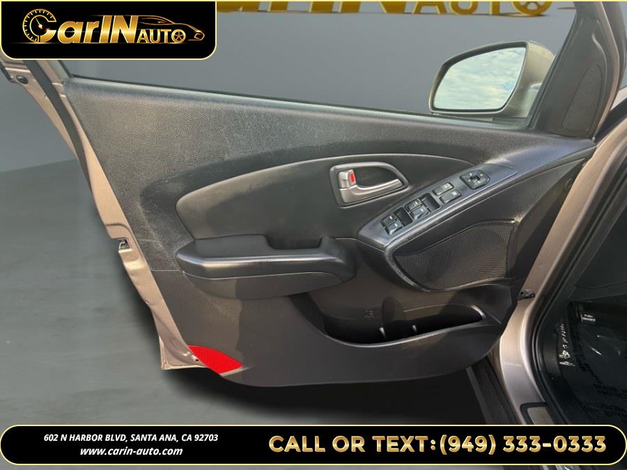 2013 Hyundai Tucson FWD 4dr Auto Limited, available for sale in Santa Ana, California | Carin Auto. Santa Ana, California 2013 Hyundai Tucson FWD 4dr Auto Limited, available for sale in Santa Ana, California | Carin Auto. Santa Ana, California