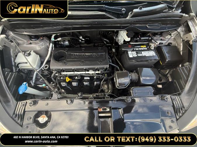 2013 Hyundai Tucson FWD 4dr Auto Limited, available for sale in Santa Ana, California | Carin Auto. Santa Ana, California 2013 Hyundai Tucson FWD 4dr Auto Limited, available for sale in Santa Ana, California | Carin Auto. Santa Ana, California