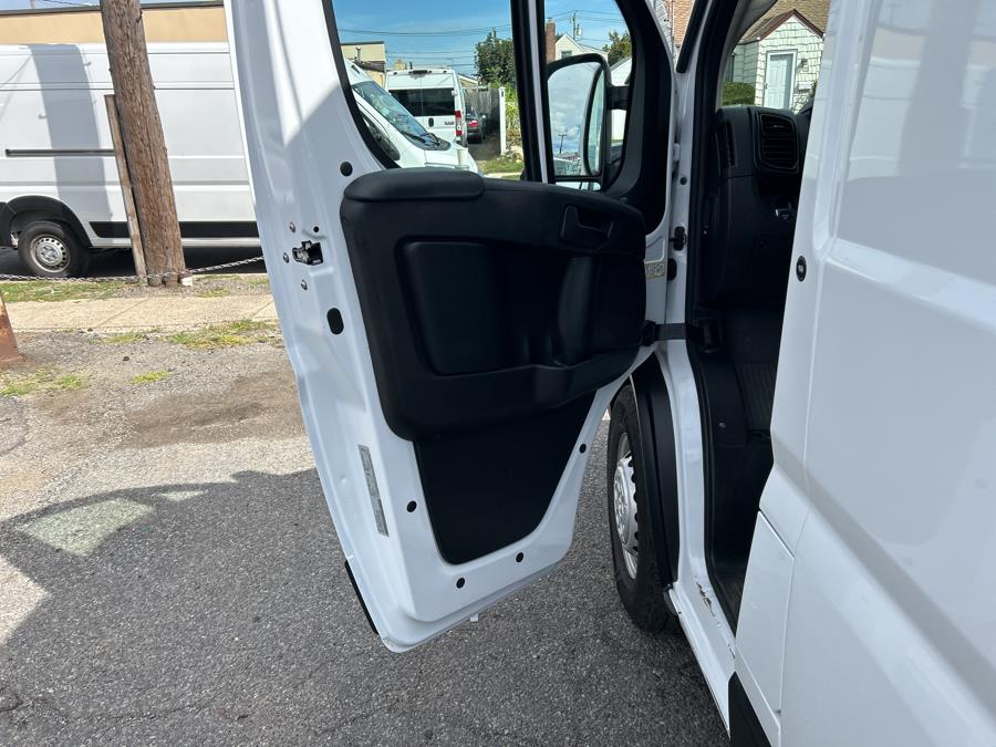 2025 Ram ProMaster Cargo Van Tradesman 3500 High Roof 159" WB EXT w/Pass Seat, available for sale in Franklin Square, New York | Franklin Square Auto Group. Franklin Square, New York 2025 Ram ProMaster Cargo Van Tradesman 3500 High Roof 159" WB EXT w/Pass Seat, available for sale in Franklin Square, New York | Franklin Square Auto Group. Franklin Square, New York