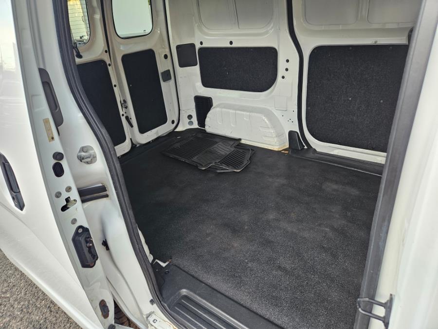 2017 Nissan NV200 Compact Cargo I4 S, available for sale in East Windsor, Connecticut | Toro Auto. East Windsor, Connecticut 2017 Nissan NV200 Compact Cargo I4 S, available for sale in East Windsor, Connecticut | Toro Auto. East Windsor, Connecticut