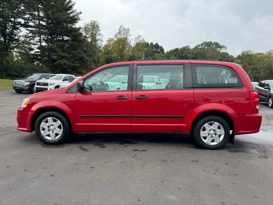 2013 Dodge Grand Caravan SE photo 2