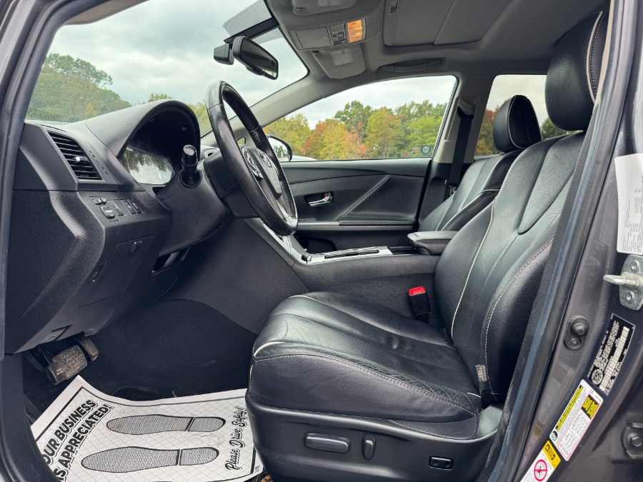 2014 Toyota Venza 4dr Wgn V6 AWD Limited (Natl), available for sale in Ortonville, Michigan | Marsh Auto Sales LLC. Ortonville, Michigan 2014 Toyota Venza 4dr Wgn V6 AWD Limited (Natl), available for sale in Ortonville, Michigan | Marsh Auto Sales LLC. Ortonville, Michigan
