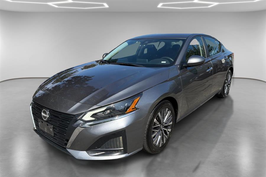Used 2023 Nissan Altima in Lindenhurst, New York | Power Motor Group. Lindenhurst, New York