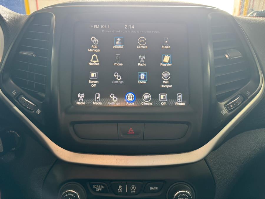 2016 Jeep Cherokee 4WD 4dr Trailhawk, available for sale in West Babylon , New York | MP Motors Inc. West Babylon , New York 2016 Jeep Cherokee 4WD 4dr Trailhawk, available for sale in West Babylon , New York | MP Motors Inc. West Babylon , New York