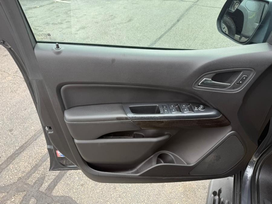 2016 Gmc Canyon SLT photo 12