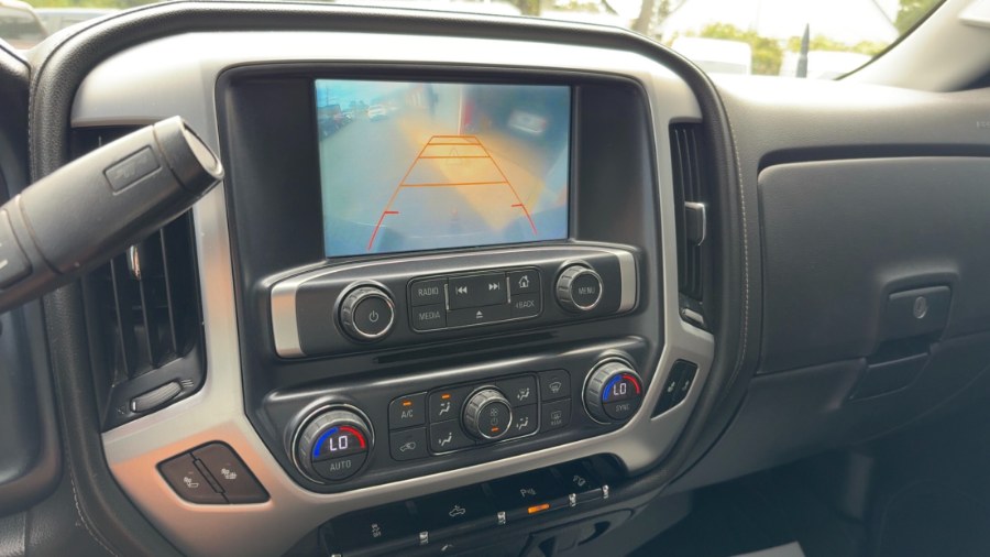 2017 GMC Sierra 2500HD 4WD Crew Cab 153.7" SLE, available for sale in Waterbury, Connecticut | West End Automotive Center. Waterbury, Connecticut 2017 GMC Sierra 2500HD 4WD Crew Cab 153.7" SLE, available for sale in Waterbury, Connecticut | West End Automotive Center. Waterbury, Connecticut