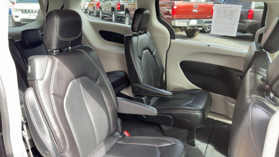 2020 Chrysler Voyager LXI FWD, available for sale in Waterbury, Connecticut | West End Automotive Center. Waterbury, Connecticut 2020 Chrysler Voyager LXI FWD, available for sale in Waterbury, Connecticut | West End Automotive Center. Waterbury, Connecticut