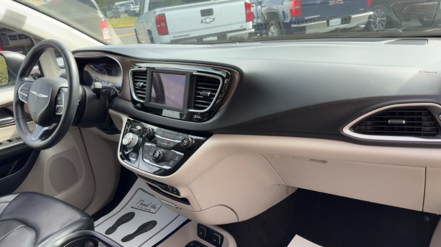 2020 Chrysler Voyager LXI FWD, available for sale in Waterbury, Connecticut | West End Automotive Center. Waterbury, Connecticut 2020 Chrysler Voyager LXI FWD, available for sale in Waterbury, Connecticut | West End Automotive Center. Waterbury, Connecticut