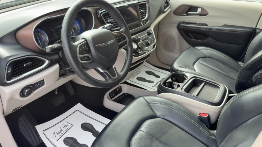 2020 Chrysler Voyager LXI FWD, available for sale in Waterbury, Connecticut | West End Automotive Center. Waterbury, Connecticut 2020 Chrysler Voyager LXI FWD, available for sale in Waterbury, Connecticut | West End Automotive Center. Waterbury, Connecticut