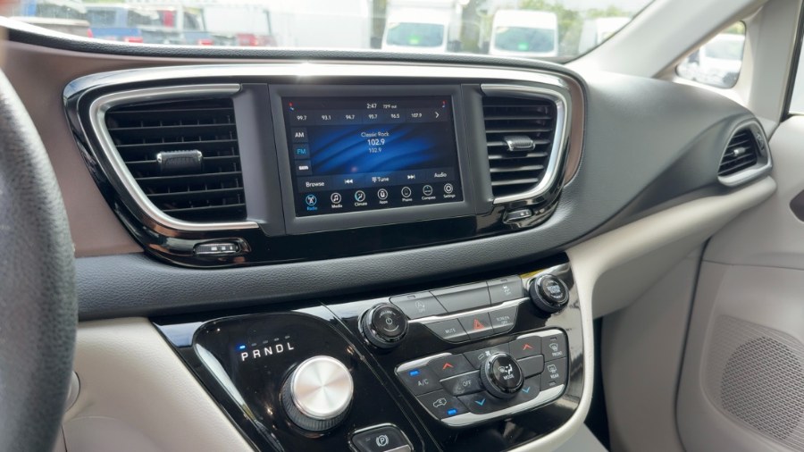 2020 Chrysler Voyager LXI FWD, available for sale in Waterbury, Connecticut | West End Automotive Center. Waterbury, Connecticut 2020 Chrysler Voyager LXI FWD, available for sale in Waterbury, Connecticut | West End Automotive Center. Waterbury, Connecticut