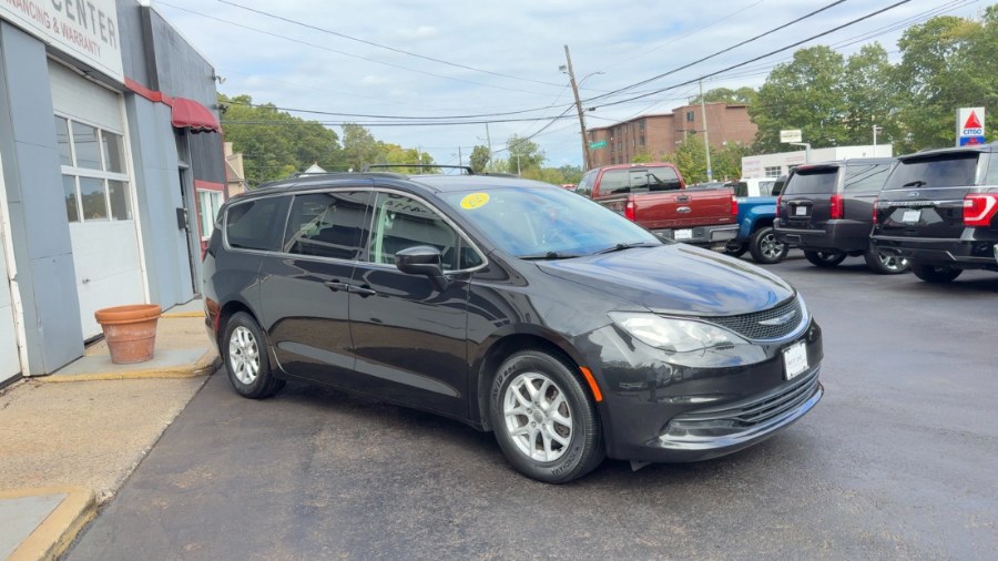 2020 Chrysler Voyager LXI FWD, available for sale in Waterbury, Connecticut | West End Automotive Center. Waterbury, Connecticut 2020 Chrysler Voyager LXI FWD, available for sale in Waterbury, Connecticut | West End Automotive Center. Waterbury, Connecticut