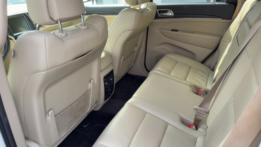 2017 Jeep Grand Cherokee Limited 4x4, available for sale in Waterbury, Connecticut | West End Automotive Center. Waterbury, Connecticut 2017 Jeep Grand Cherokee Limited 4x4, available for sale in Waterbury, Connecticut | West End Automotive Center. Waterbury, Connecticut