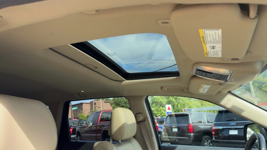 2017 Jeep Grand Cherokee Limited 4x4, available for sale in Waterbury, Connecticut | West End Automotive Center. Waterbury, Connecticut 2017 Jeep Grand Cherokee Limited 4x4, available for sale in Waterbury, Connecticut | West End Automotive Center. Waterbury, Connecticut