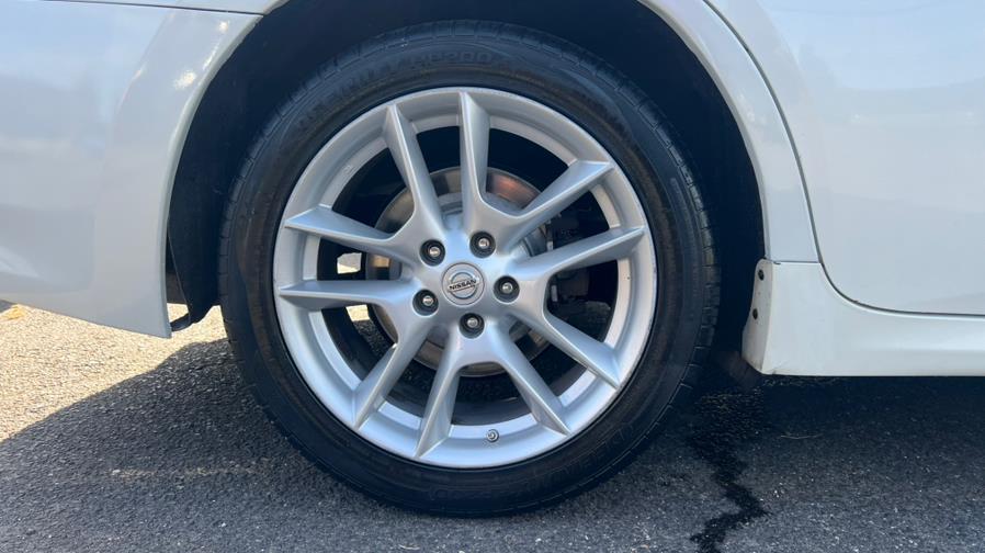 2014 Nissan Maxima 4dr Sdn 3.5 SV w/Premium Pkg, available for sale in East Windsor, Connecticut | A1 Auto Sale LLC. East Windsor, Connecticut 2014 Nissan Maxima 4dr Sdn 3.5 SV w/Premium Pkg, available for sale in East Windsor, Connecticut | A1 Auto Sale LLC. East Windsor, Connecticut